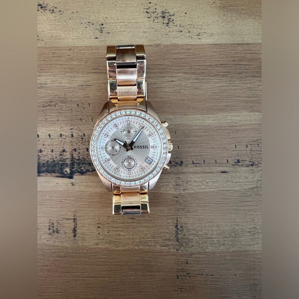 Fossil gold watch